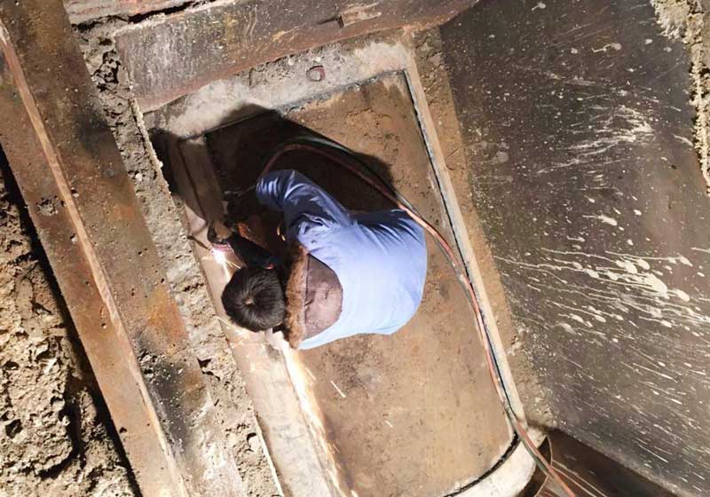 新澎免開挖內襯不銹鋼修復工程